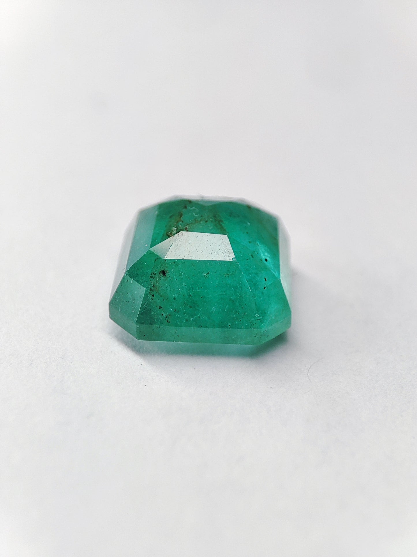 Natural Green Emerald 2.5 cts