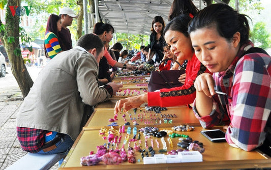 Discover the Gemstones of Vietnam: Quality, Diversity, and Ethical Sourcing