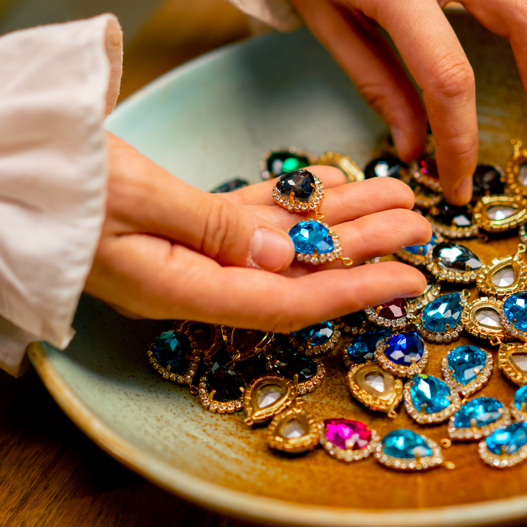 Top 5 Reasons to Invest in Loose Sapphires and Rubies Today