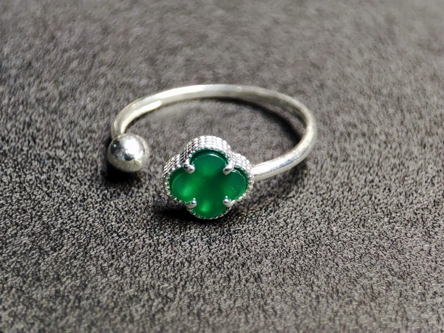 Adjustable Sterling Silver Four-Leaf Clover Ring: 5 Colors, Elegant & Everyday Chic