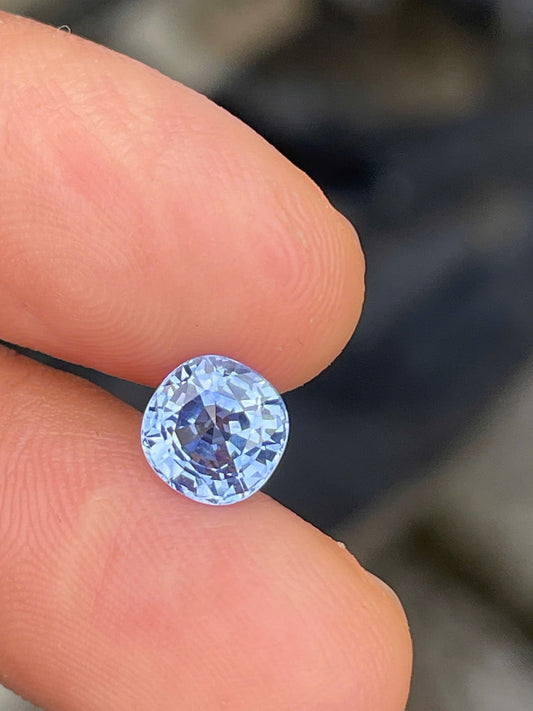 1.45 Carats Clear Blue Sapphire