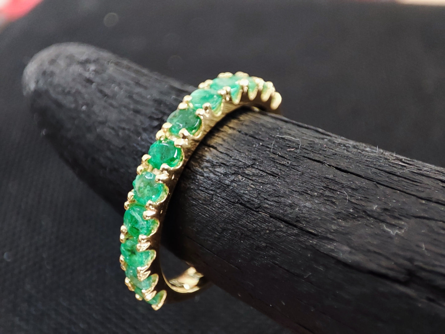 Yellow Gold 18 Ct Infinity Ring with Emeralds