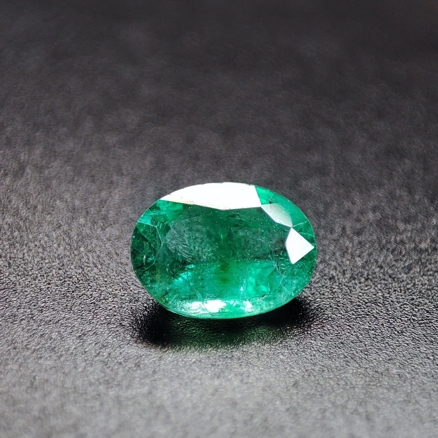 Natural Green Emerald 1.7 Cts