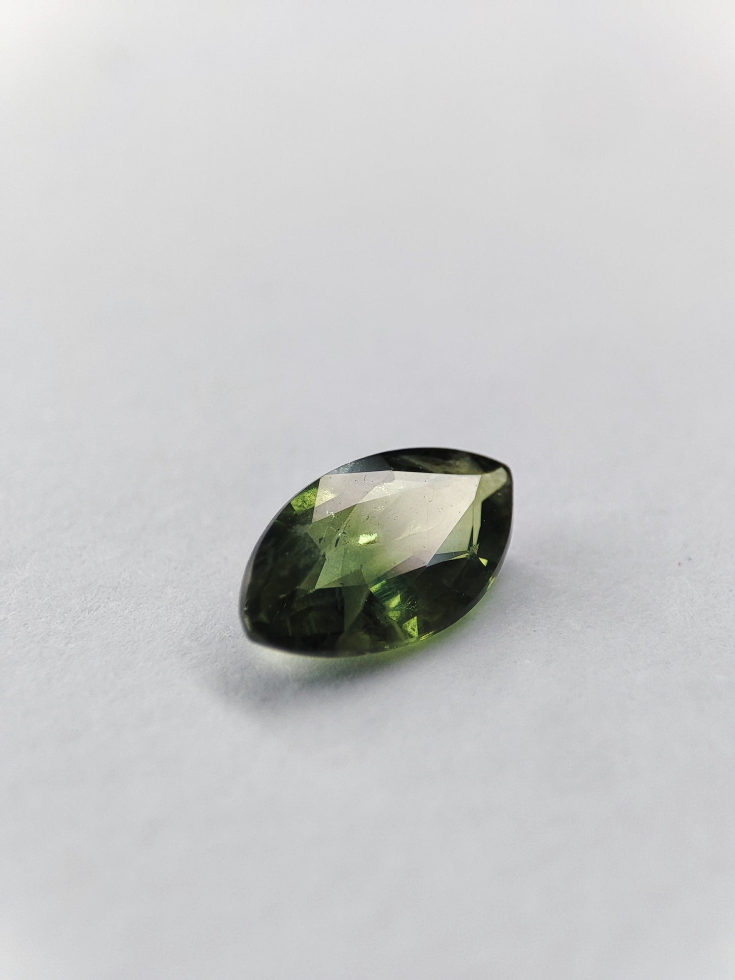 Natural Green Sapphire 0.65 Cts