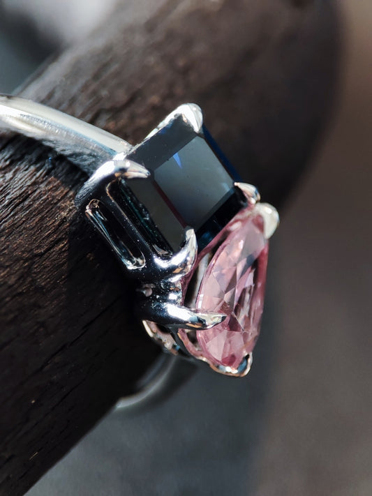 Toi et Moi White Gold Ring 18 Cts Blue Sapphire and pink Spinel