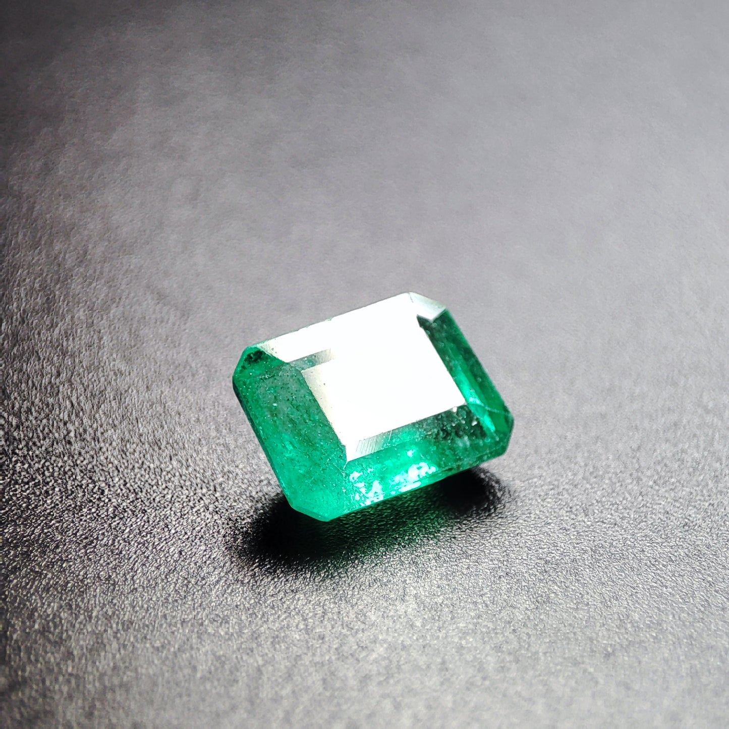 Natural Green Emerald 2.0 Cts