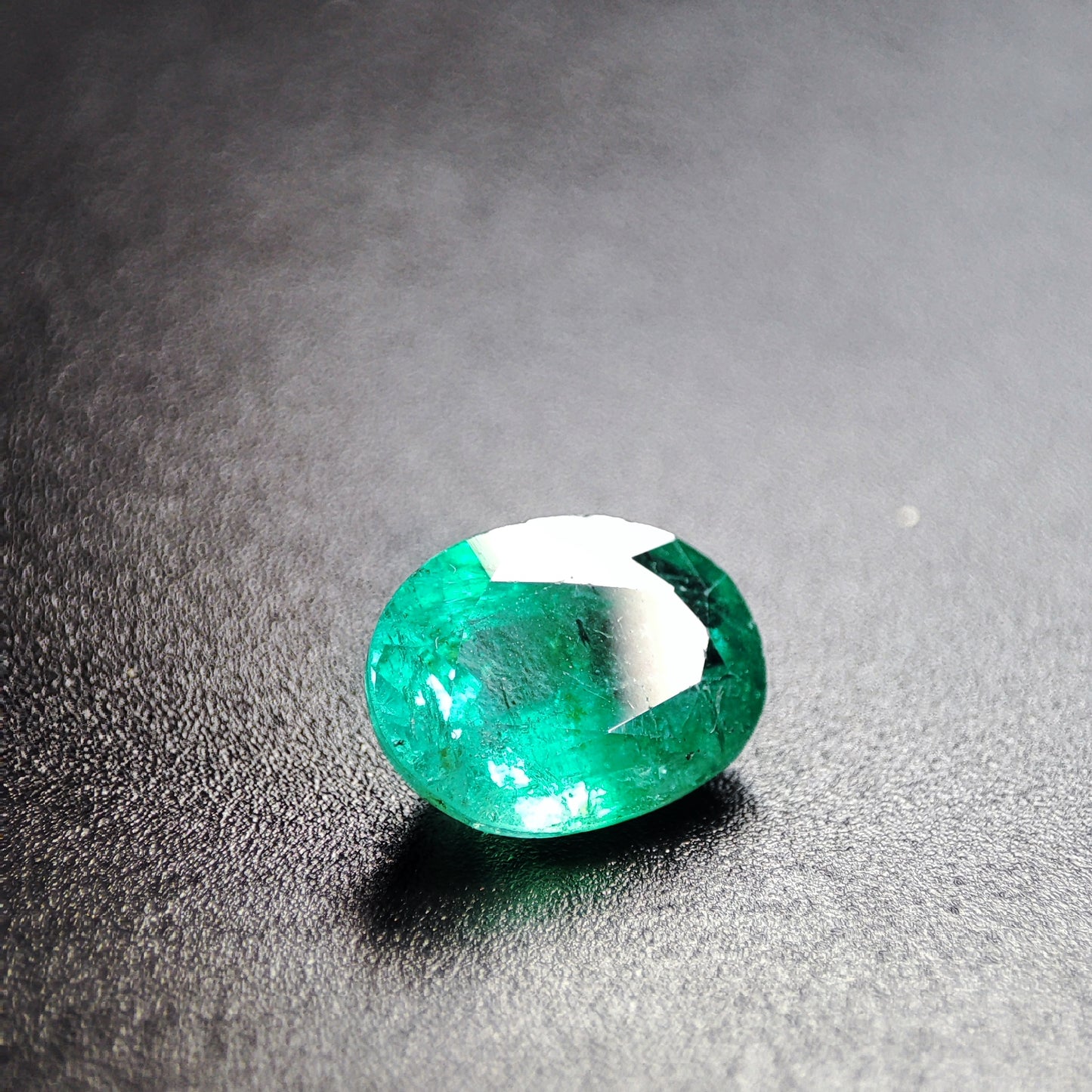 Natural Green Emerald 1.7 Cts