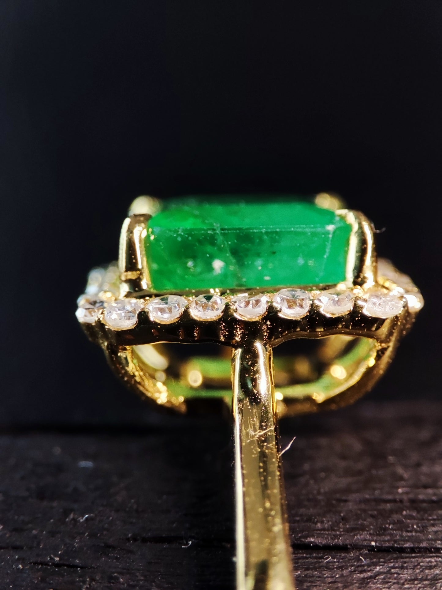 1.3 Cts Emerald , Diamonds and Yellow Gold
