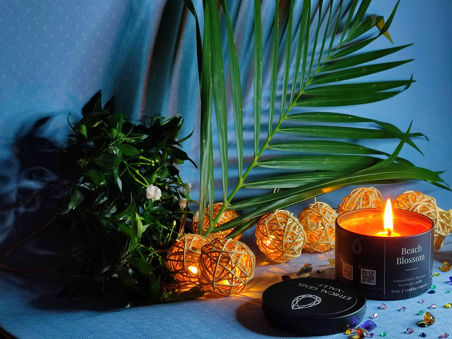 0.2 - 0.5 Cts Gemstone in a Natural Scented candle