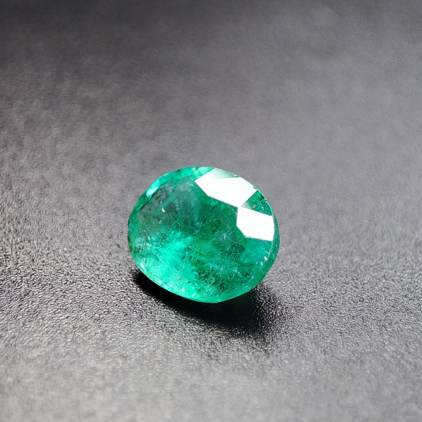 Natural Green Emerald 1.7 Cts