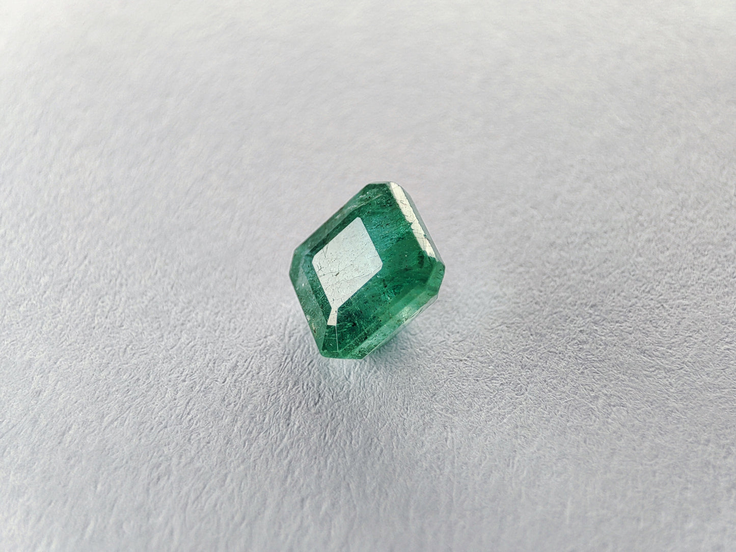 1.2 Cts Green Emerald