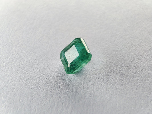 1.2 Cts Green Emerald