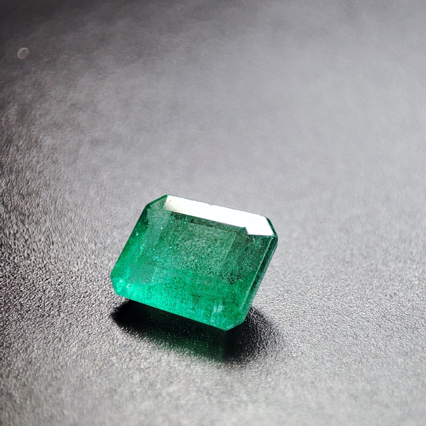 Natural Green Emerald 2.0 Cts